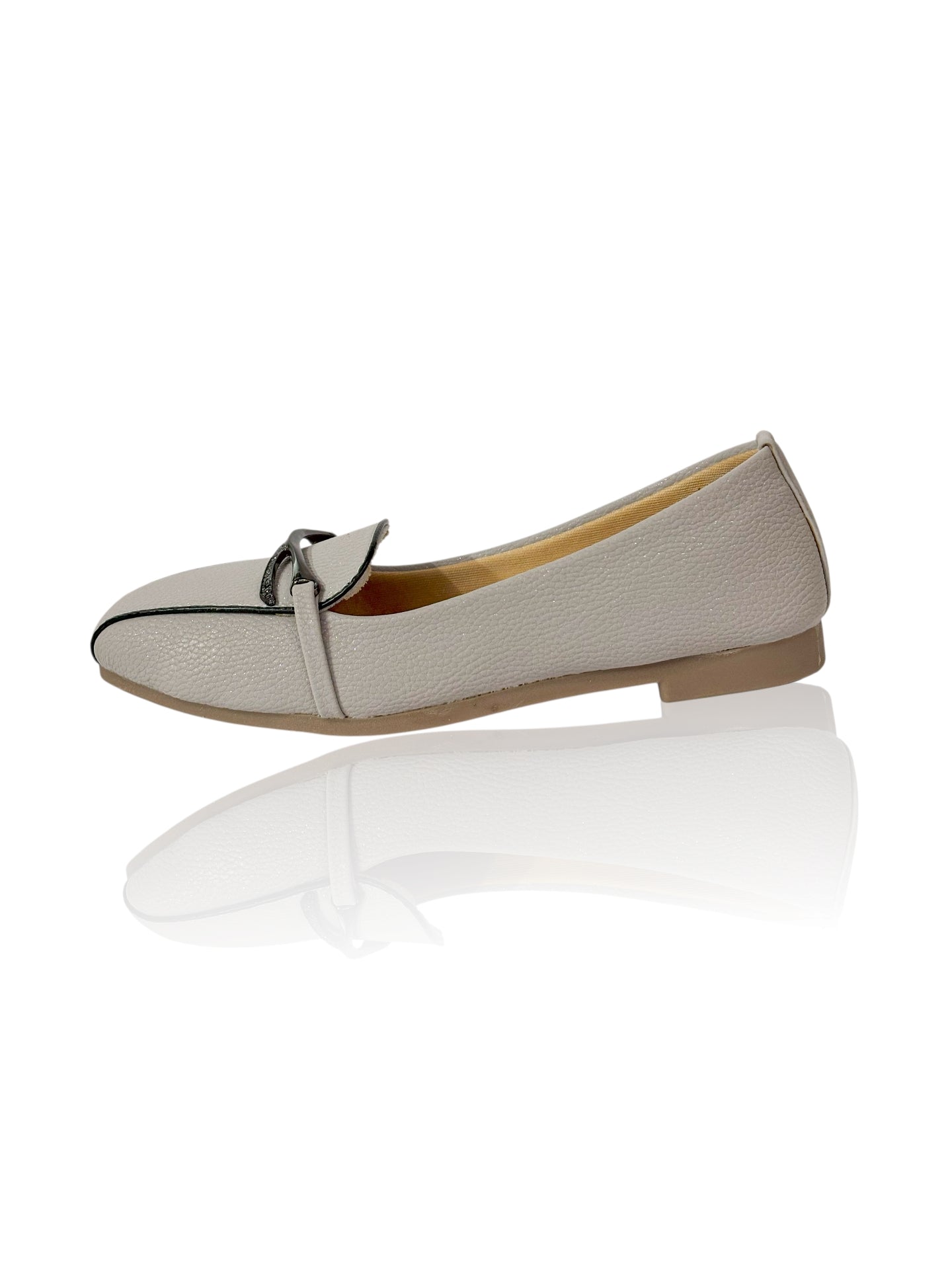 Light Grey Textured Women's Loafers – Minimalist Everyday Flats