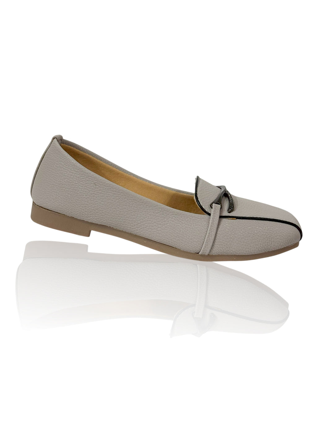 Light Grey Textured Women's Loafers – Minimalist Everyday Flats